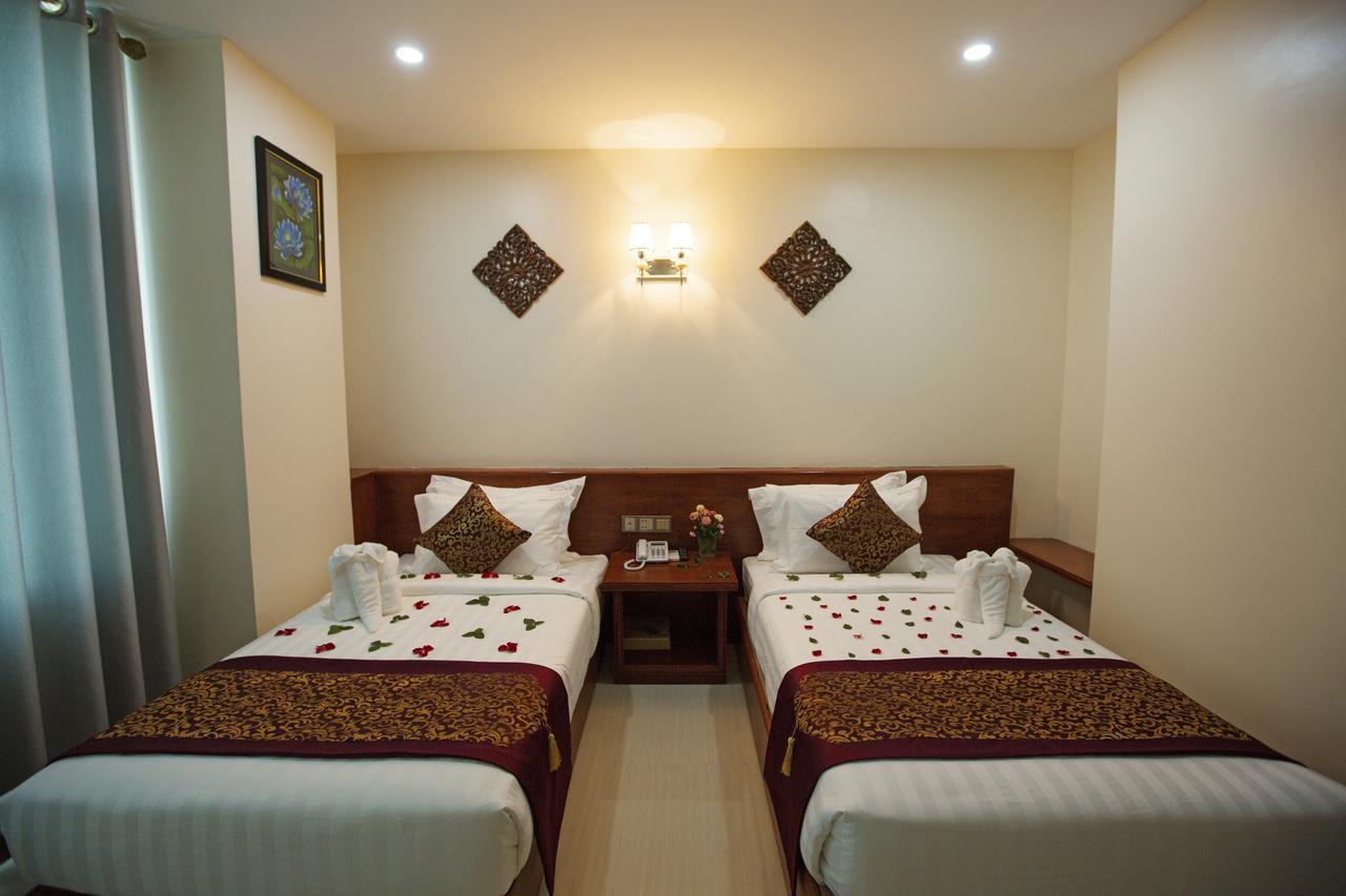 King Park Hotel Mandalay Exteriör bild
