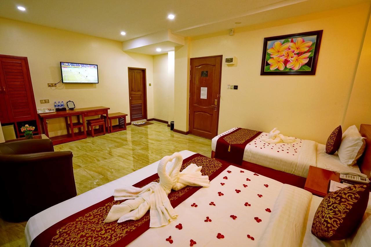 King Park Hotel Mandalay Exteriör bild