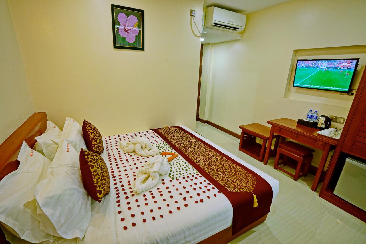 King Park Hotel Mandalay Exteriör bild