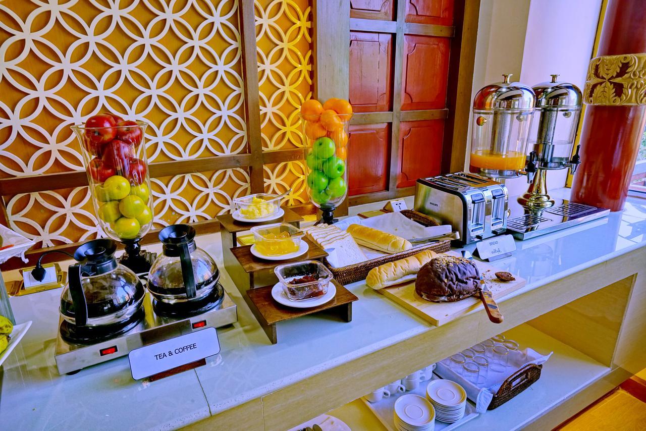 King Park Hotel Mandalay Exteriör bild