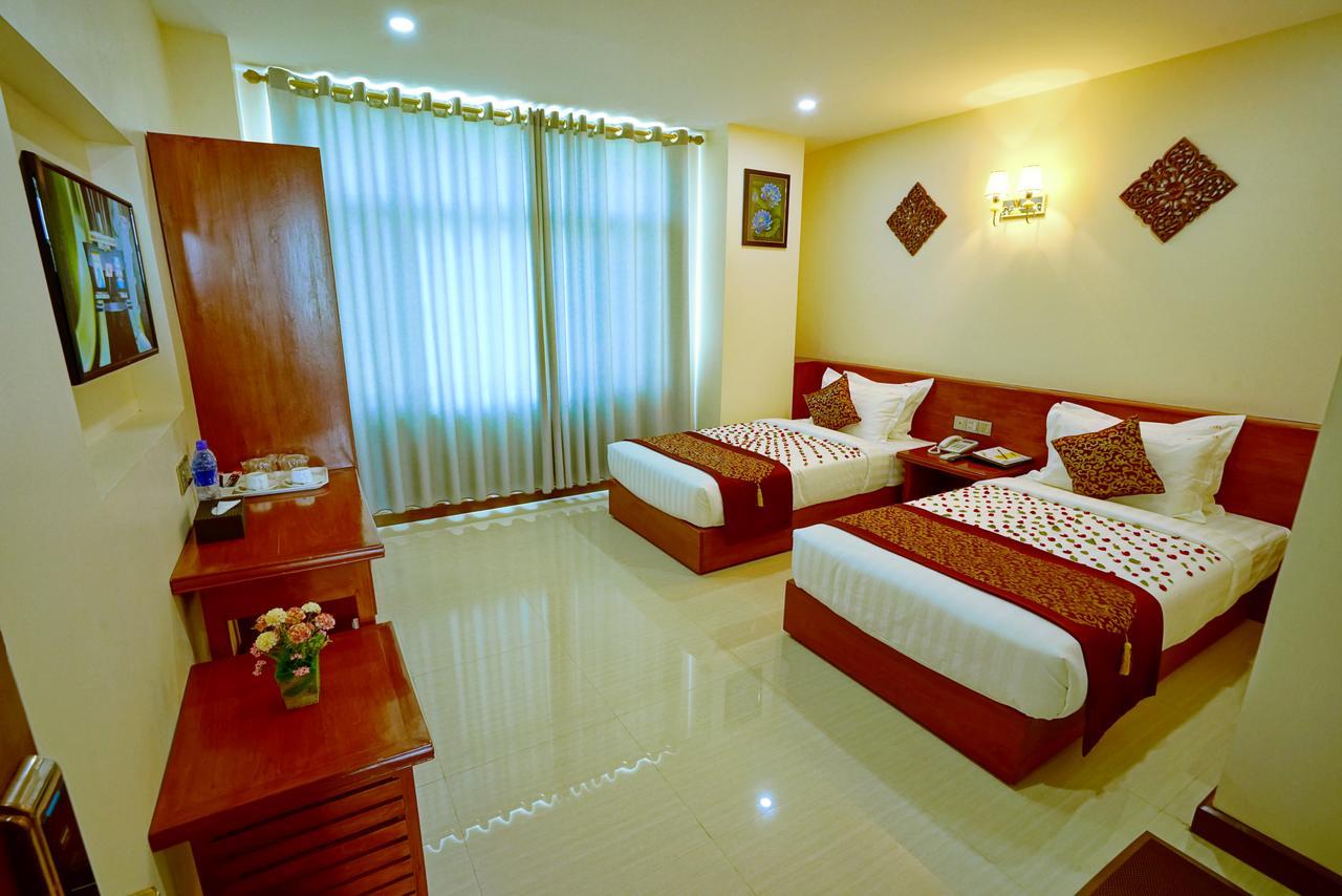 King Park Hotel Mandalay Exteriör bild